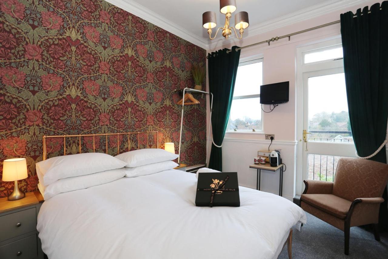 The Bishop And The Bison Bed & Breakfast York Room photo